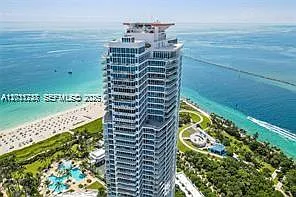 Continuum On South Beach — Photo 3
