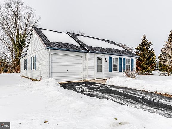 2nd image of 115 Dorchester Dr