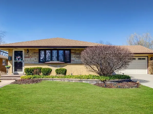 656 Jon Ln, Des Plaines, IL 60016