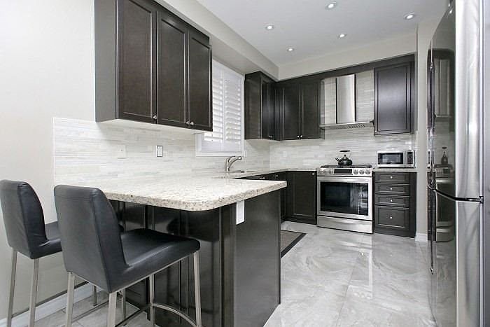 2nd image of 11 Garrardview St