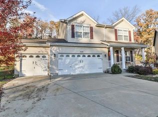 2065 Appaloosa Trl, High Ridge, MO 63049