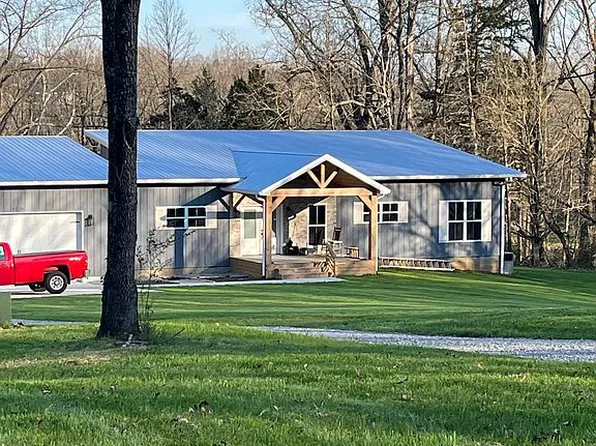 4206 S Creek Rd, Cookeville, TN 38506