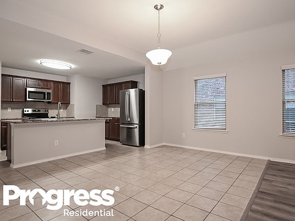 5th image of 2904 Balleywood Dr