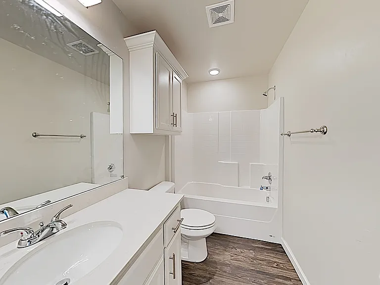 5017 Avion Ct — Photo 6