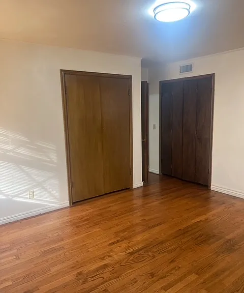 5220 N Miller Pl — Photo 1