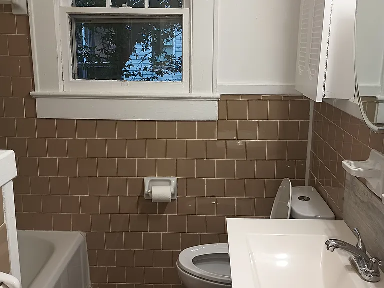 295 Norwood Ave NE — Photo 14