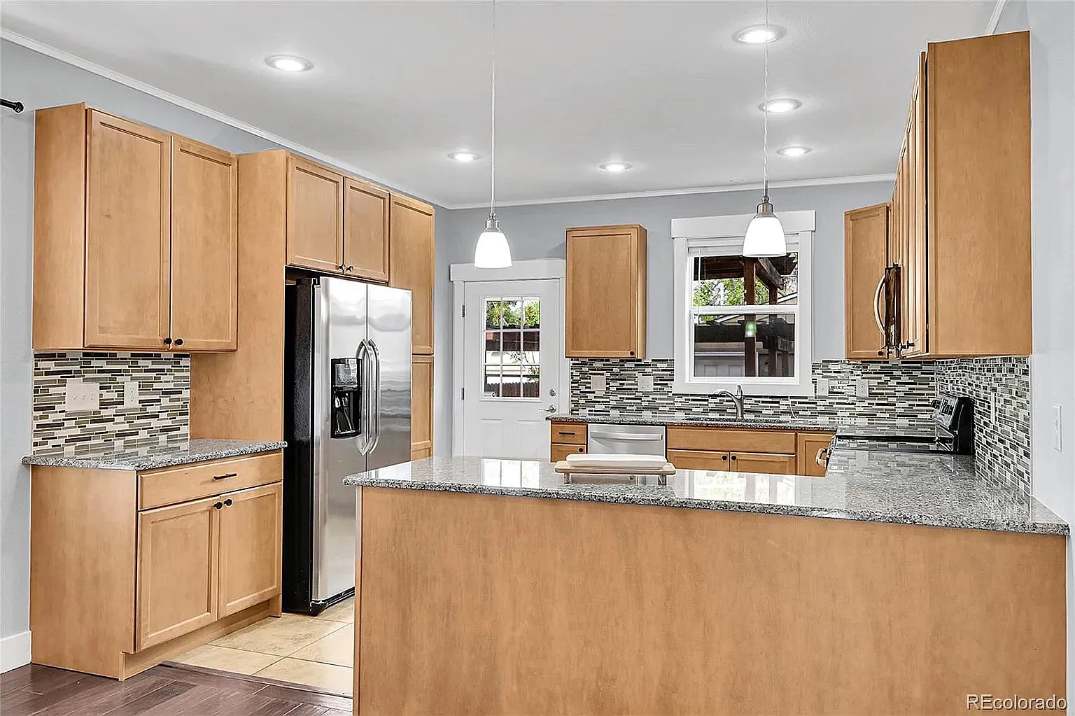 1 bed, 2559 sqft, $1,250 — Photo 2