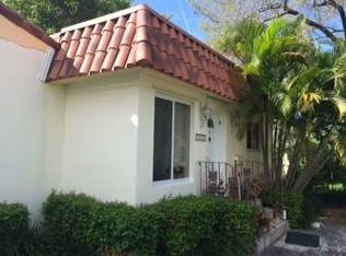 2928 SW 57th Ct, Miami, FL 33155