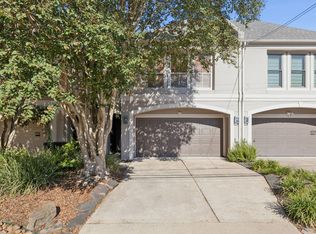 4916 Travis St, Houston, TX 77002