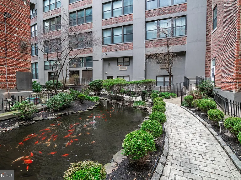 1100 S Broad St #99C — Photo 11