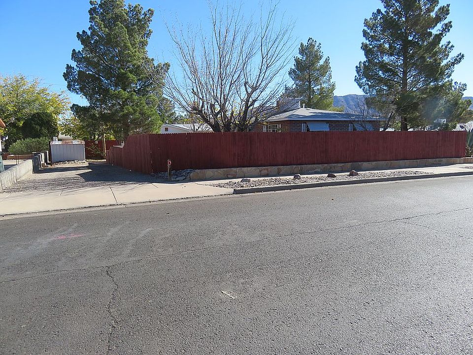 1st image of 413 W 5th Ave