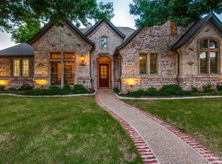 1858 Johnson Ct, Grapevine, TX 76051