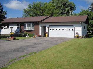 614 McLean Ave NE, Red Lake Falls, MN 56750