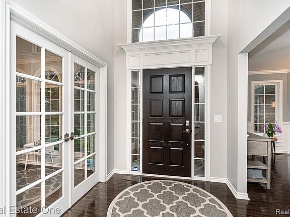 4th image of 582 Bloomer Ridge Dr