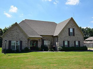 861 Shadow View Dr, Hernando, MS 38632