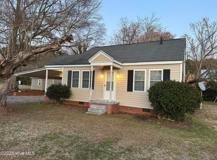 418 S Church St, Conway, NC 27820