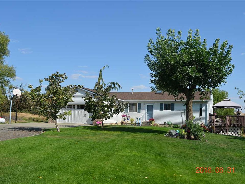 1st image of 16301 W Lakeside Dr