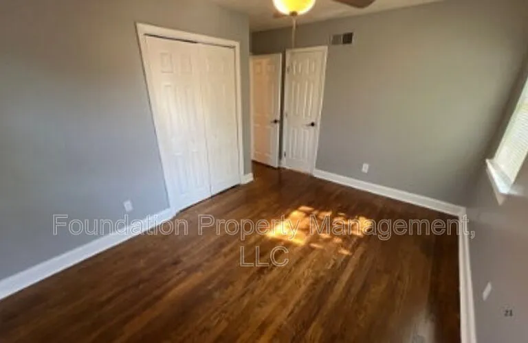 4347 Melwood St — Photo 13