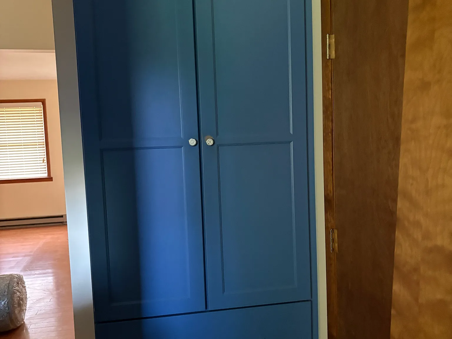 2 bed, 1100 sqft, $2,200 — Photo 4