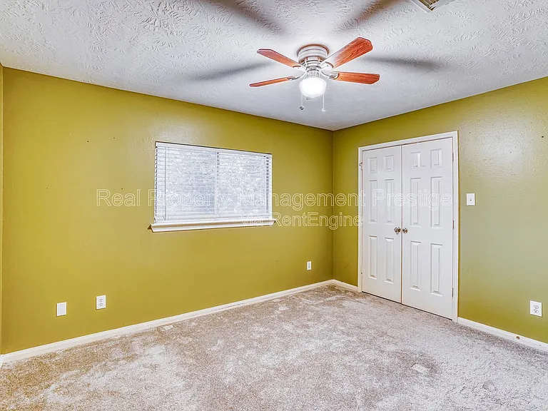 1122 Chase Park Dr — Photo 10