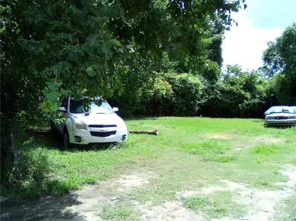 2435 Mazant St, New Orleans, LA 70117