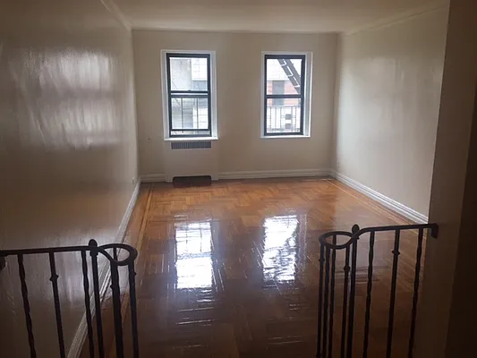 Rented by PMG Real Estate  | media 11