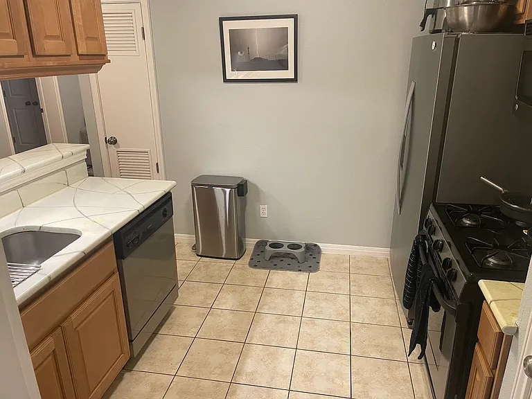 1500 E Side Dr #111 — Photo 9