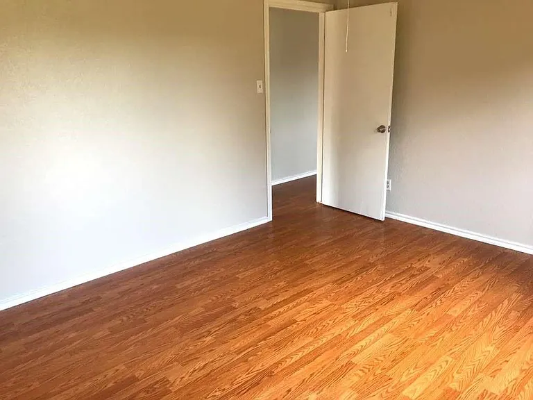 62 Laurel Ct — Photo 7