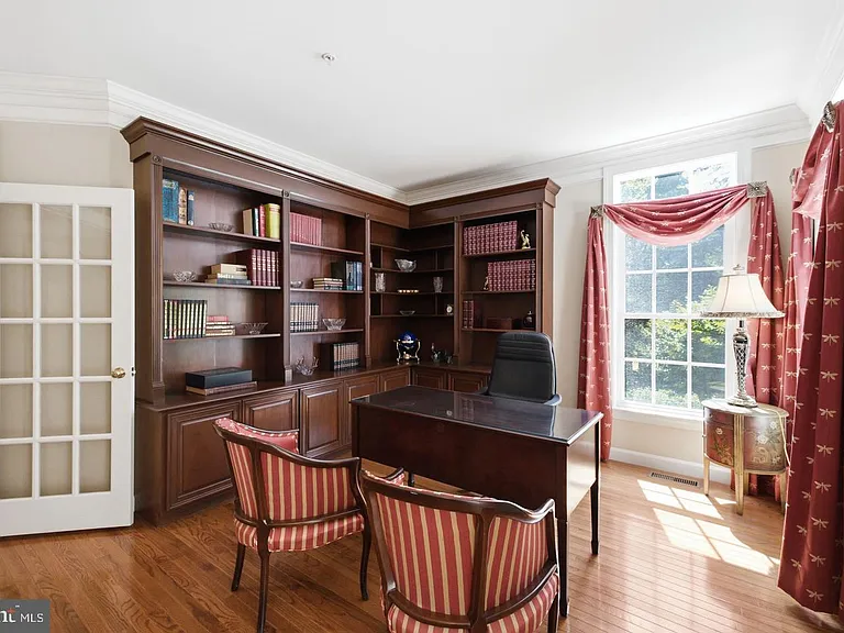 14140 Seneca Rd — Photo 22