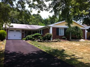 22 Ithan Ln, Matawan, NJ 07747