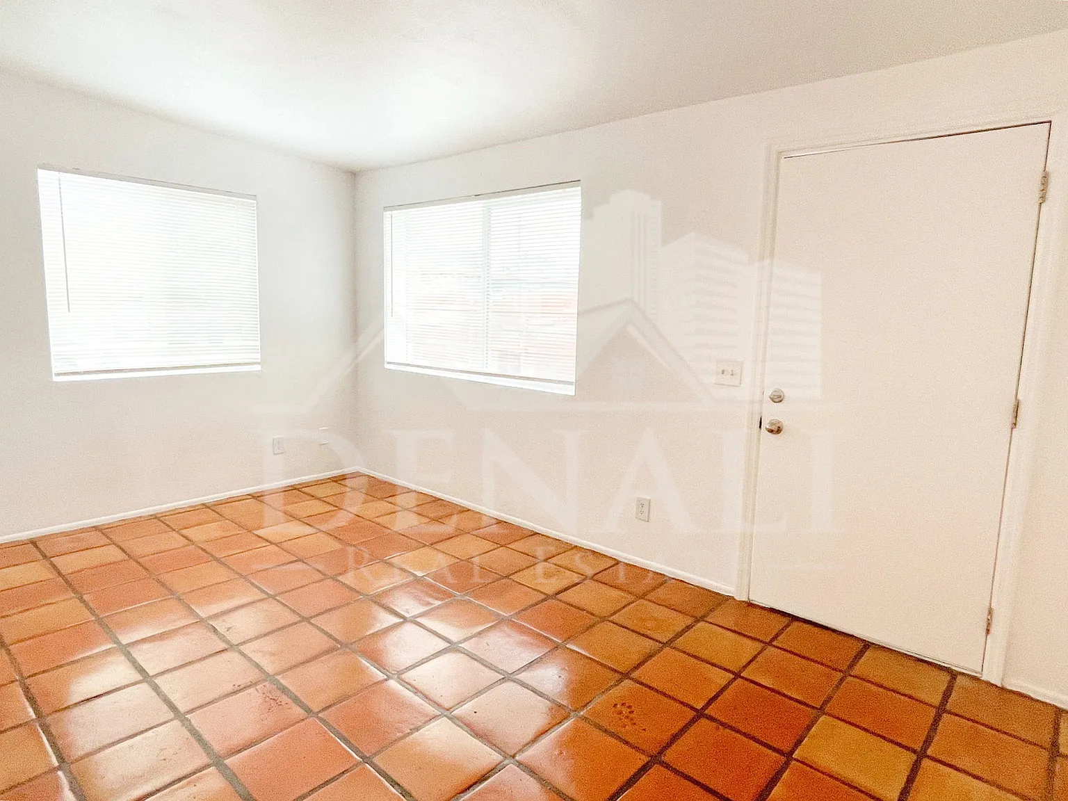 2 bed, 1.0 bath, 610 sqft, $1,095 — Photo 3