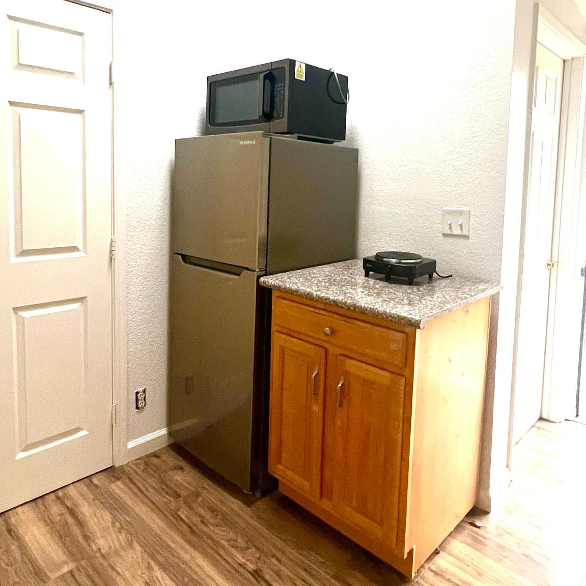 1 bed, 250 sqft, $950 — Photo 4