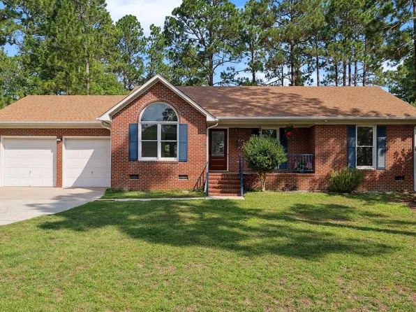 8 Pebble Beach Point, Sanford, NC 27332