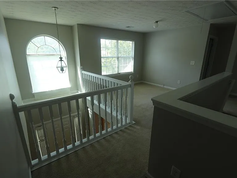 156 Shadowhill Ln — Photo 15