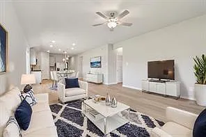 14235 Rolling Pastures Dr — Photo 3