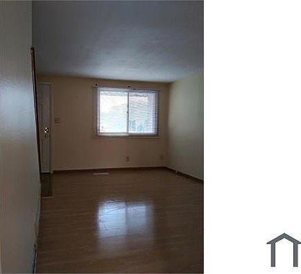 2nd image of 3902 15th Ave APT 3