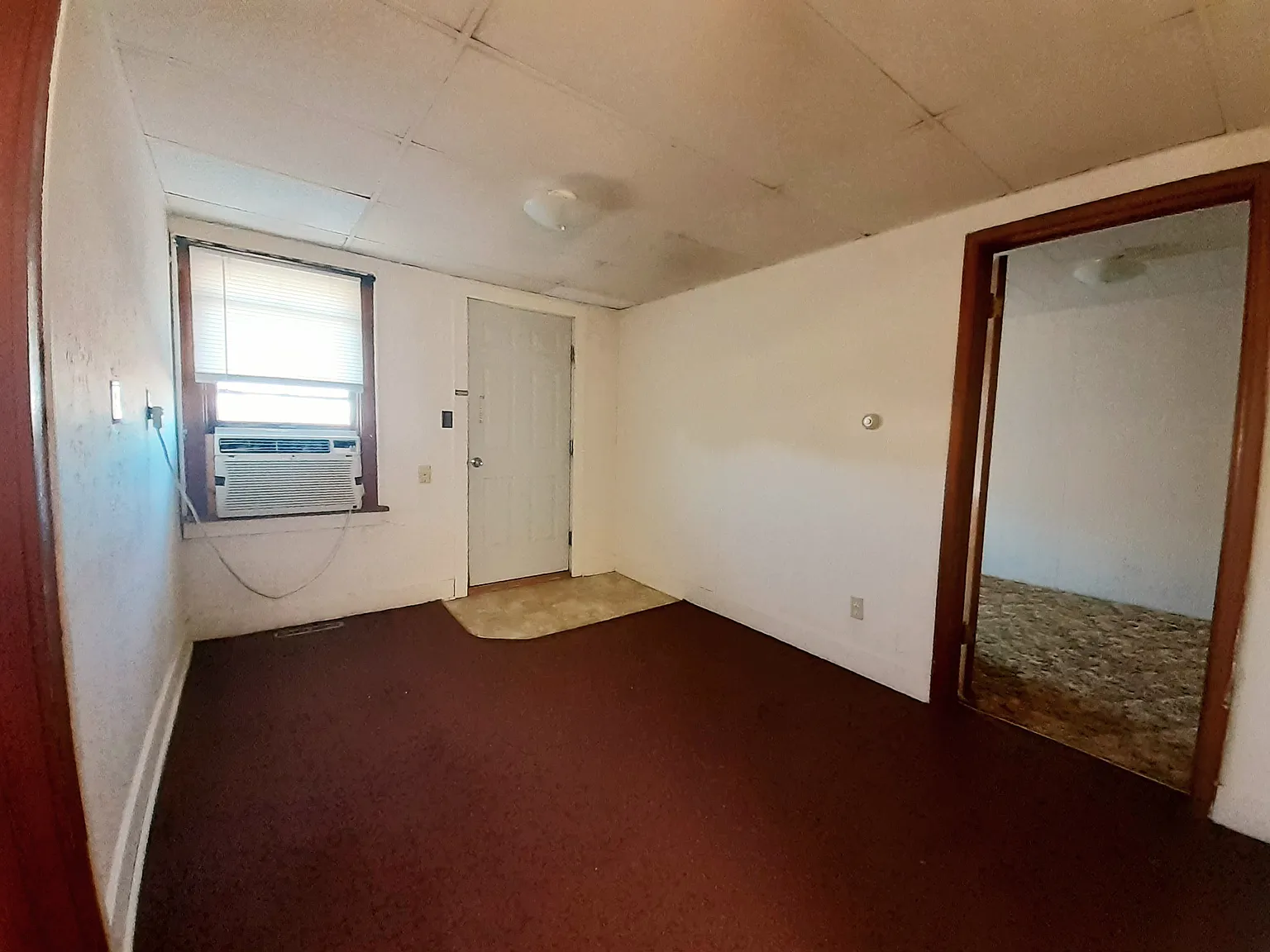 2 bed, 1.0 bath, $695 — Photo 2