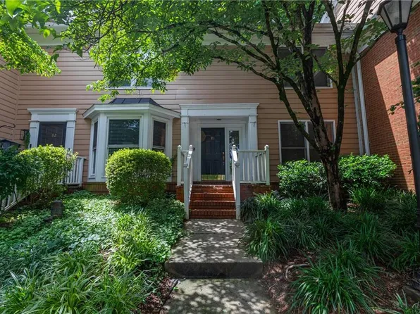 7500 Roswell Rd Unit 81, Sandy Springs, GA 30350