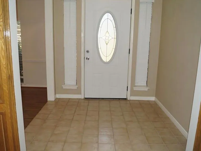 22527 Wildwood Grove Dr — Photo 12