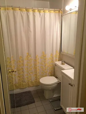 Rented by Cayenne Realty Group | media 16