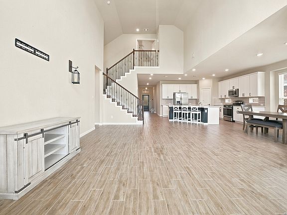 5th image of 15212 CHESHIRE WAY