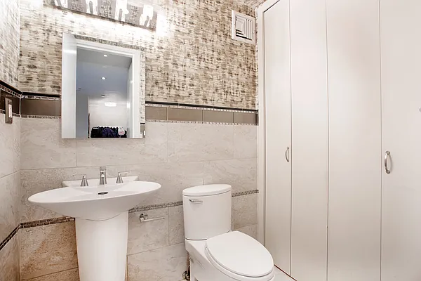 Sold by Prevu Real Estate, LLC | media 26