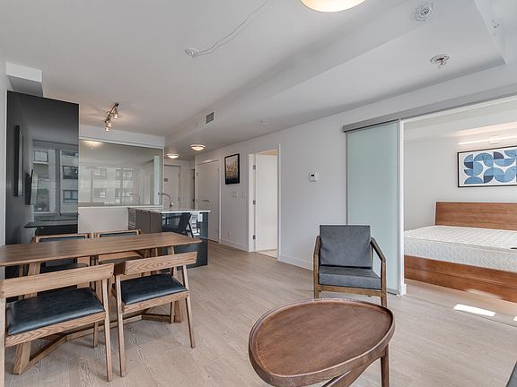 4th image of 1283 Howe St #408