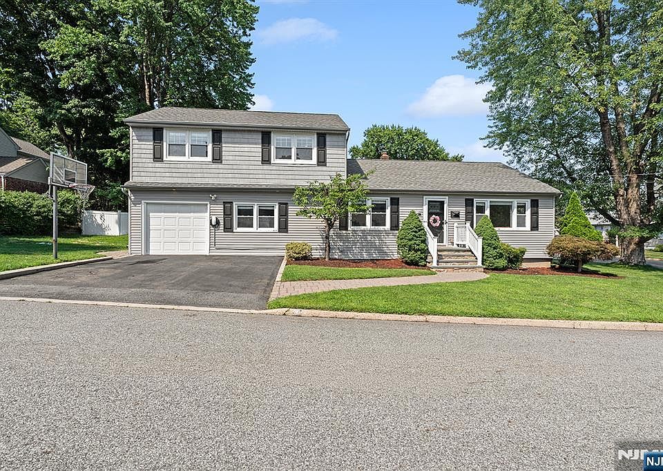 1st image of 604 Taylor Ave