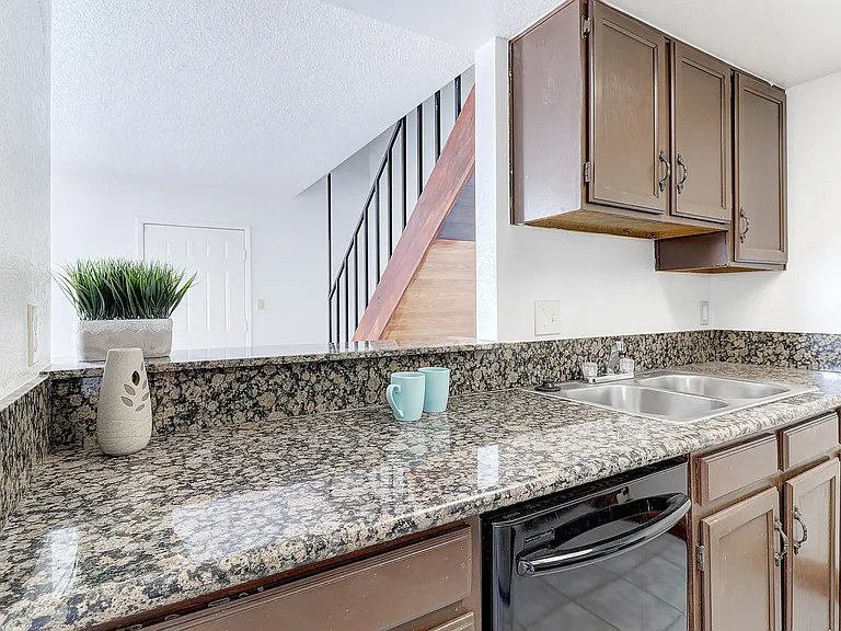 17032 N 16th Dr #7 — Photo 5