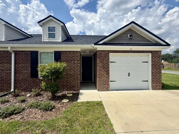 18 Excalibur Dr, Crawfordville, FL 32327
