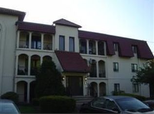 9 Madrid Sq APT 8, Brockton, MA 02301