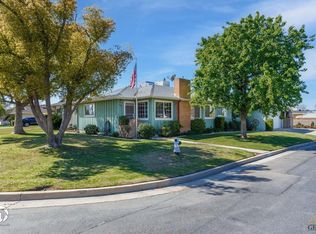 1309 W Point Dr, Bakersfield, CA