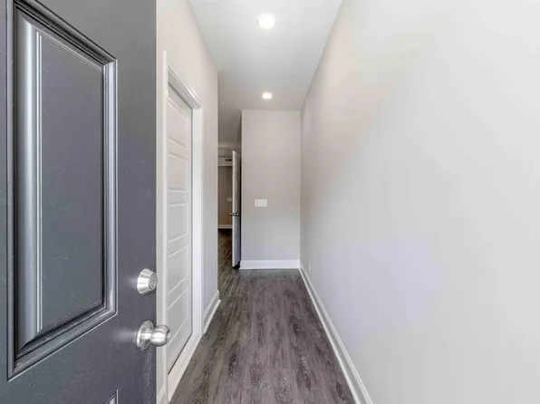 291 Smithson Ln Unit B, Clarksville, TN 37040