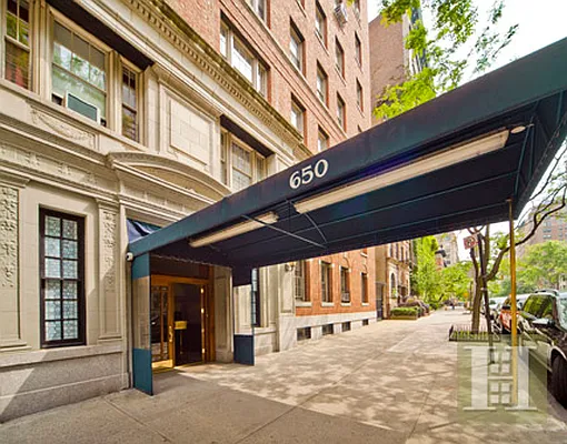 Rented by Halstead Real Estate | media 44